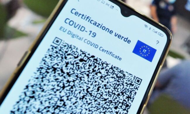Controlli su Green Pass e mascherina, nove multati