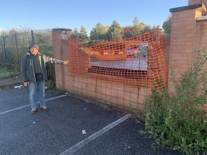 «Al supermercato col bilico e mi spaccano il muretto»