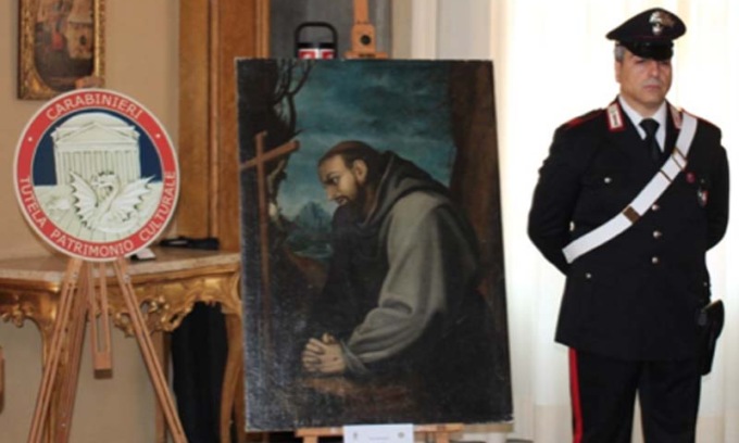 Furti di opere d’arte, c’è anche un reperto vercellese
