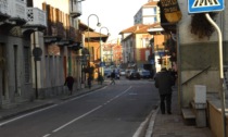 In via Torino arriva il senso unico