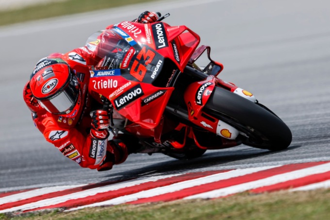 MotoGP, Pecco Bagnaia lavora alla nuova moto