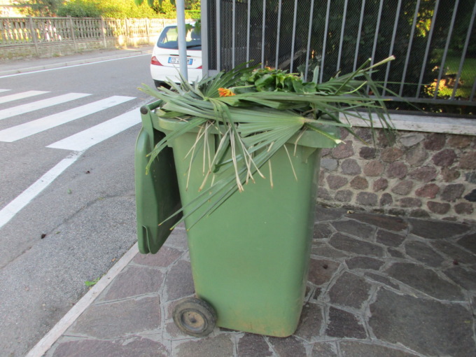 Bidone del verde, «Non abbiamo scelto noi di farlo pagare»