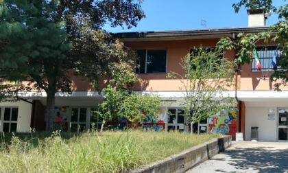 La scuola vieta sandali e bermuda