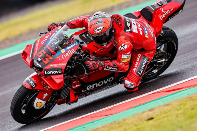 Moto Gp, un grande Pecco Bagnaia trionfa al Mugello
