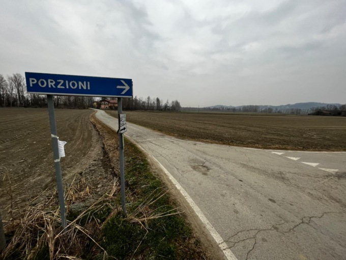 Puzza nei campi, interviene Arpa