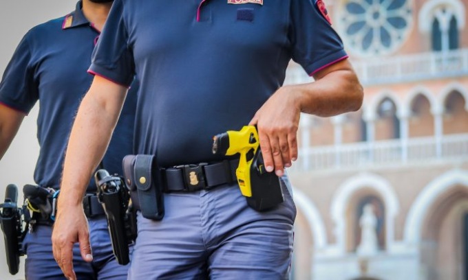 Trentenne aveva oltre 6 kg di stupefacenti e 13mila euro in contanti