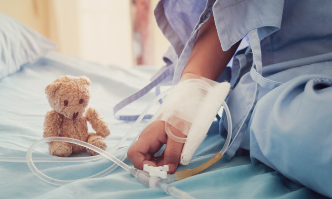 Bambini ucraini oncologici arrivati in Piemonte: uno non ce la fa, altri due sono in miglioramento