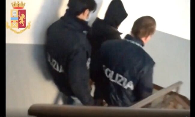 Aveva 100 grammi di hashish, arrestato per spaccio