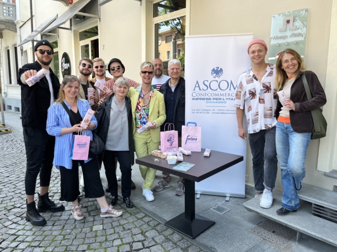 Operazione Eurovision, Citi Zeni all’Albergo d’Italia