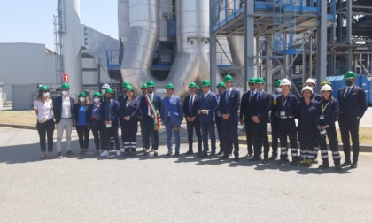 Versalis, il Presidente Cirio visita l'impianto di Crescentino