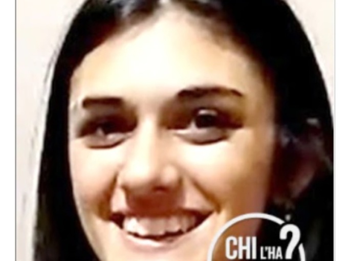 Adolescente scomparsa, si cerca ovunque