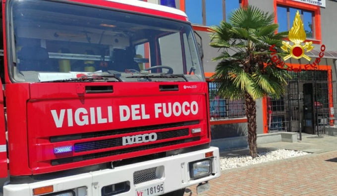 Incendio in una carrozzeria