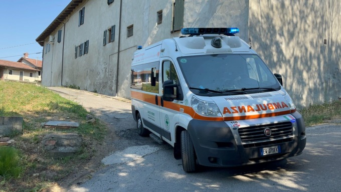 Pensionato si ferisce ad una mano, trasportato in ospedale a Chivasso