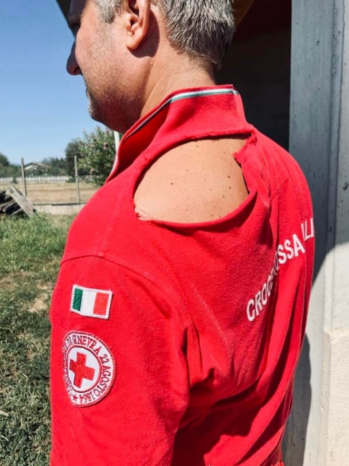 Due volontari della Cri aggrediti dai parenti di un’anziana che dovevano soccorrere