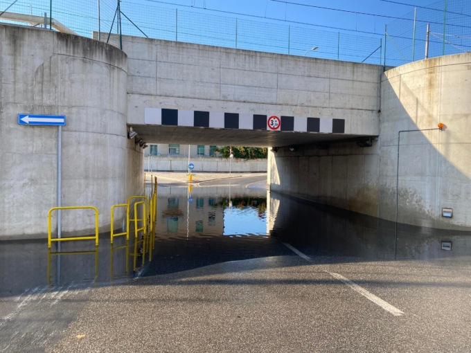 Maltempo, il sottopasso nuovamente allagato