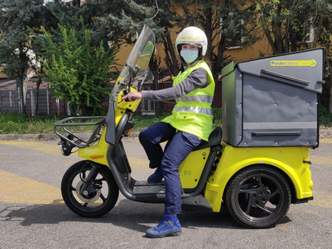 Poste Italiane ricerca portalettere