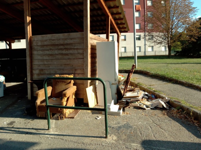 Via Togliatti è terra di nessuno