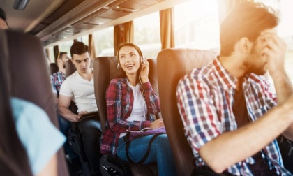 Perché scegliere di viaggiare in autobus? I vantaggi