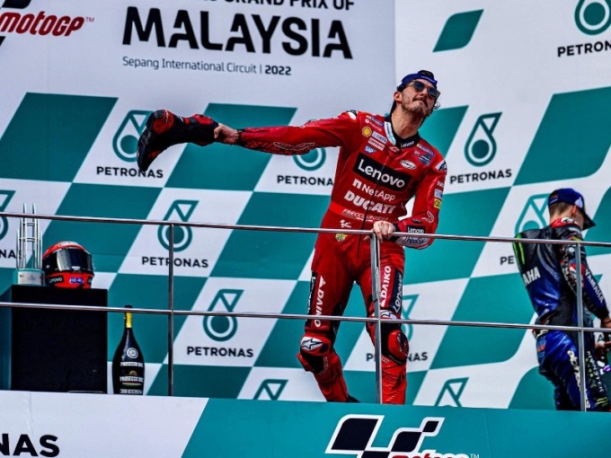 MotoGP, Chivasso avrà il maxi schermo per la gara di Pecco Bagnaia