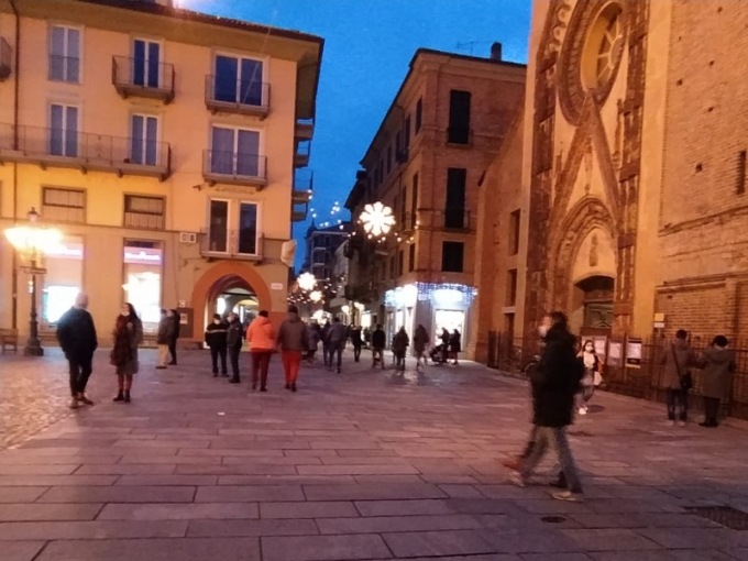Luci a led per salvare il Natale