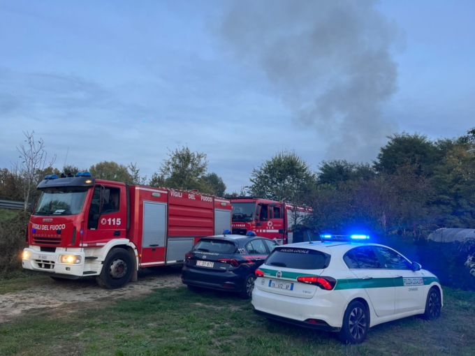 Incendio in un orto, potrebbe esser doloso IL VIDEO
