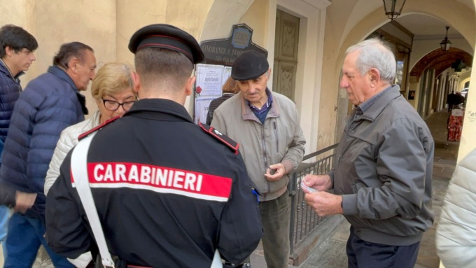 Allarme truffe, «Suo figlio sarà arrestato se non paga»