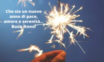 Auguri di Buon Anno 2025, frasi da inviare via WhatsApp