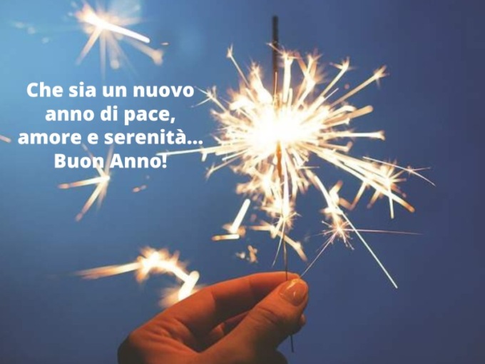 Auguri di Buon Anno 2025, frasi da inviare via WhatsApp