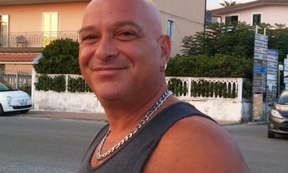 Una messa in suffragio di Maurizio Rosi, 49 anni