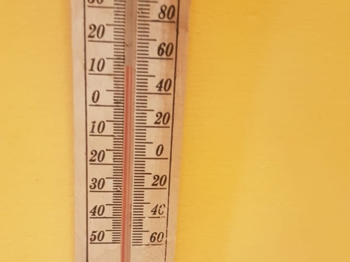 «A scuola ci sono 14 gradi: questa è l’inefficienza del nostro Comune»