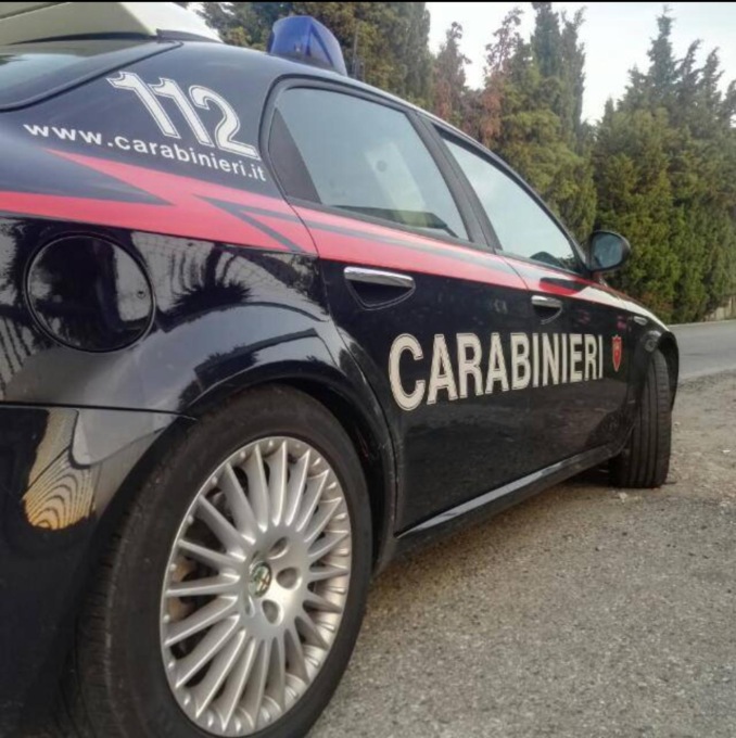 Pensionato trovato senza vita nel suo garage