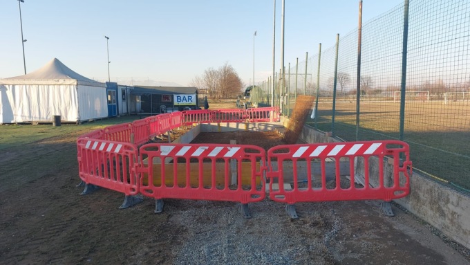 Dopo la tribuna, sei nuovi spogliatoi al campo