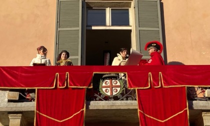 Carnevale, il proclama del Conte Tizzoni e l'incoronazione della Papetta IL VIDEO