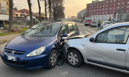 Incidente in via Togliatti, un ferito