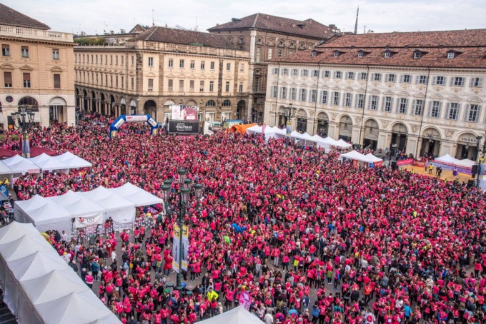 Just the woman I am, Torino Outlet Village sostiene la lotta al cancro