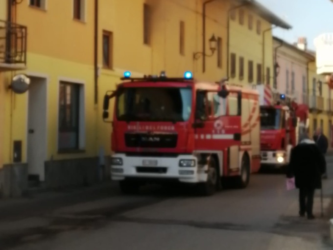 Incendio alloggio in via Mazzini a Torrazza