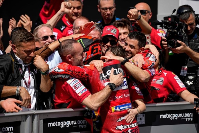 Pecco Bagnaia vince il primo Gran Premio della stagione