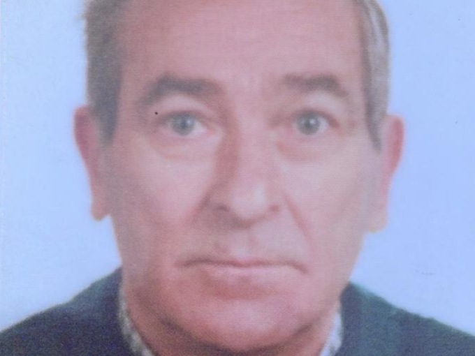 L’addio a Carlo, storico commerciante amante delle bocce