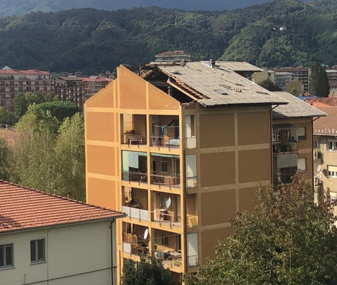 «Cerchiamo casa: aiutateci»