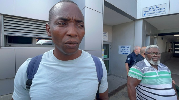 Strage di Brandizzo, IL VIDEO dell’onorevole Soumahoro in ospedale