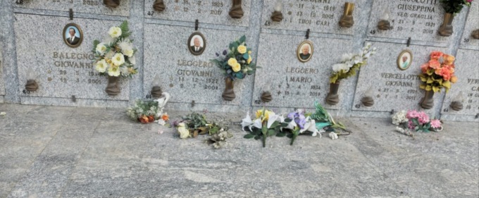 Cimitero nel miro dei ladri: l’allarme