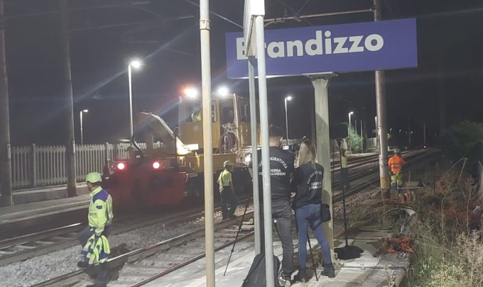 Strage di Brandizzo, la ricerca della verità sui binari LE FOTO