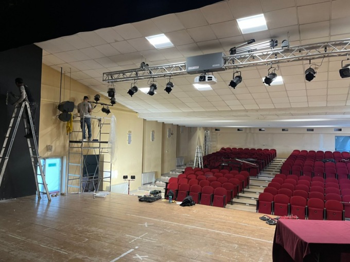 Teatro Angelini, Ferrero se ne riprende la gestione