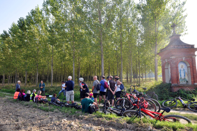 Spettacolo itinerante in bici a Villafranca d’Asti