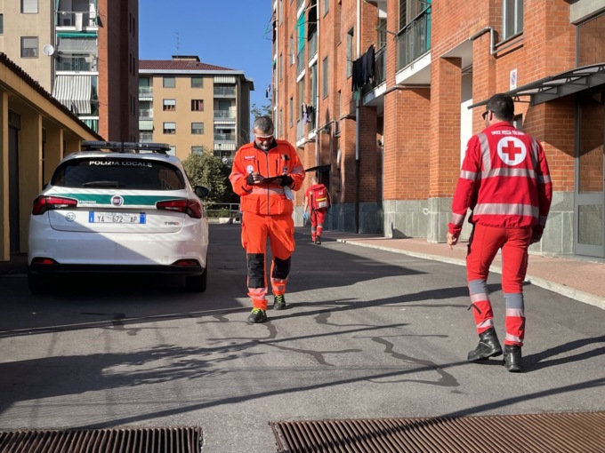 Nonnina diabolica, apre l’acqua e allaga il palazzo