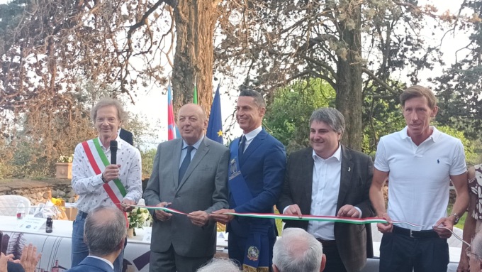 Sagra del mirtillo, Moncrivello riceve 16mila euro