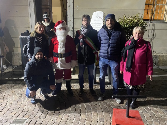 La città accende il Natale IL VIDEO
