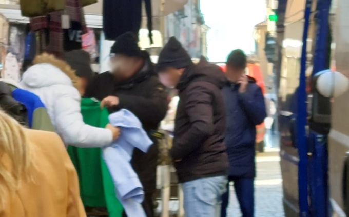 Marchi contraffatti, blitz della Finanza al mercato di Chivasso
