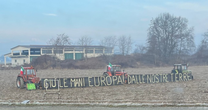 Protesta degli agricoltori in Canavese: il corteo parte da Caluso