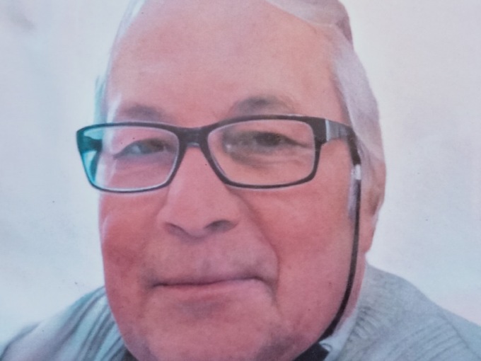 Addio all’ex consigliere e pittore